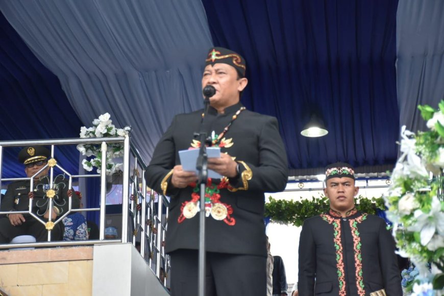 Wagub Hadiri Upacara Peringatan Hari Jadi ke-73 dan Syukuran Kabupaten Barito Utara