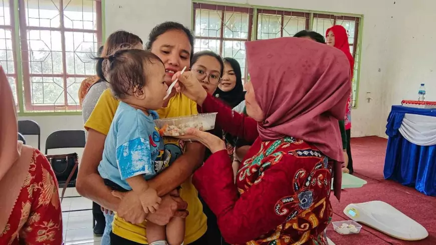 Kader Posyandu Kepanjangan Tangan Penanganan Stunting