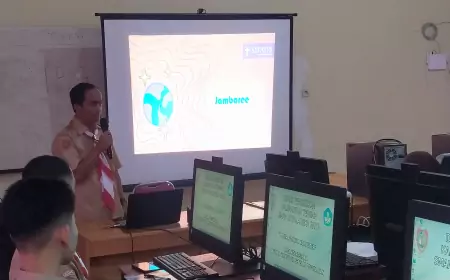 Meriahkan Jota-Joti 2023, SMA Negeri 10 Kota Palangka Raya Belajar Kecakapan Teknologi Komunikasi Internet