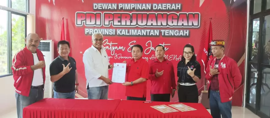 Wiyatno Daftarkan Dirinya Pada Bursa Bupati Kapuas 2024