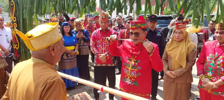 Agustiar Sabran Tekankan Peran Mantir Adat dan Damang dalam Pelestarian Budaya Dayak