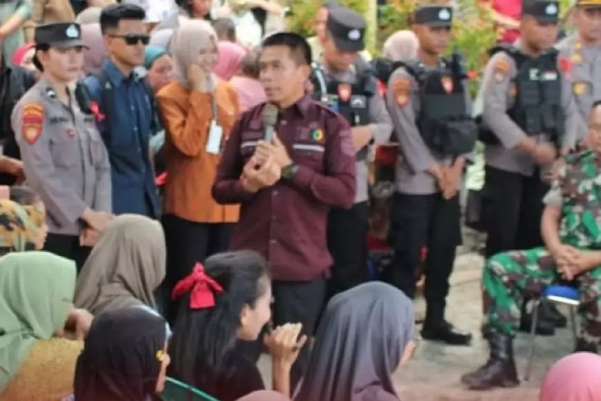 Gubernur Kalteng Sugianto Sabran Gelar Pasar Murah di Kecamatan Laung Tuhup