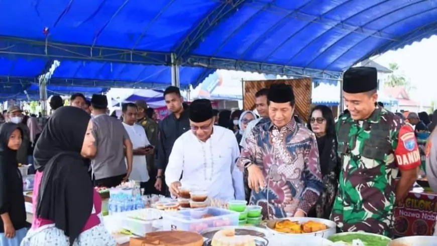 Pj Bupati Barito Utara Buka Secara Resmi Pasar Wadai Ramadhan