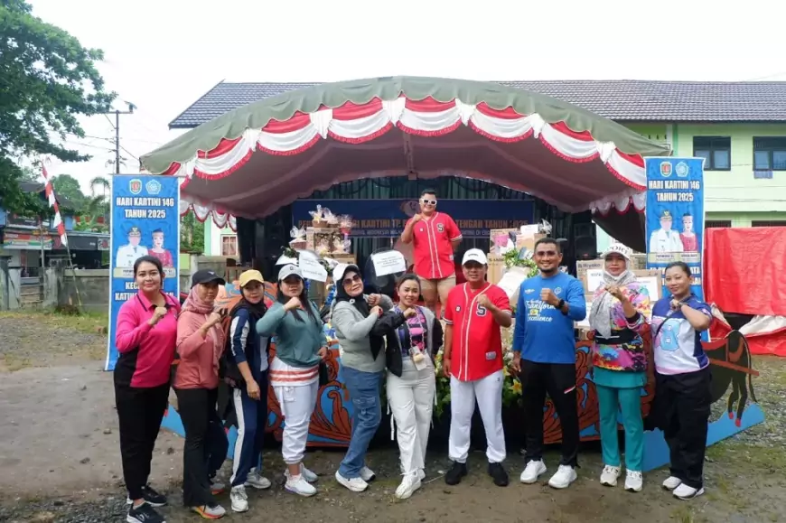 Ribuan Warga Meriahkan Jalan Sehat Peringatan Hari Kartini ke-146 di Katingan Tengah