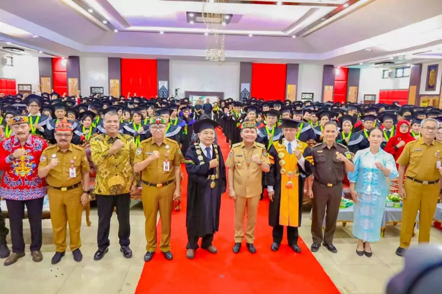 Gubernur Kalteng Hadiri Wisuda UPR, Tekankan Pendidikan dan Karakter sebagai Pilar Pembangunan Daerah