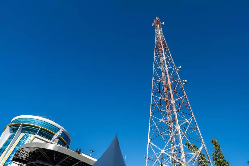 Indosat Ooredoo Hutchison Catat Laba Bersih Rp1,02 Triliun di Kuartal II 2025, Perkuat Transformasi Menuju AI-TechCo